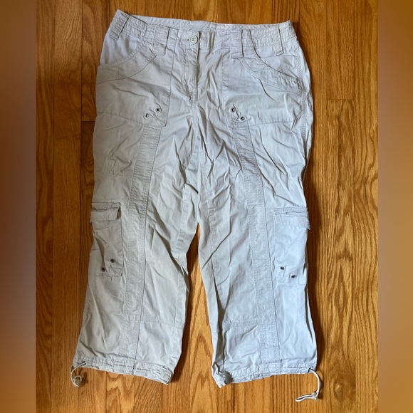 Khaki Capri Cargo Pants - Picture 1 of 7